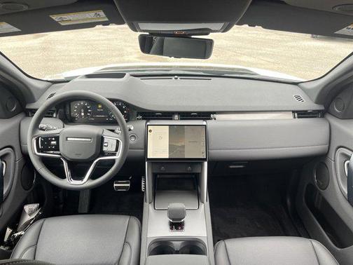 2025 Land Rover Discovery Sport Dynamic SE