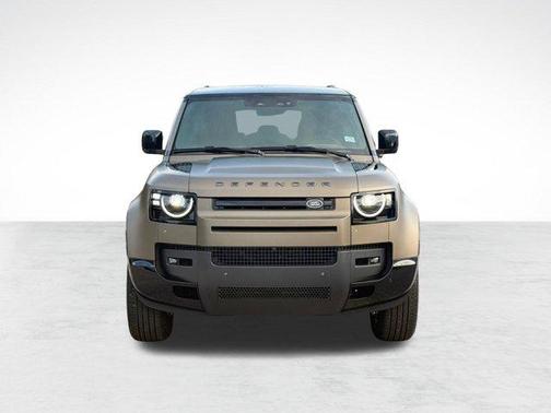 Gondwana Stone Metallic 2026 Land Rover Defender P400 X-Dynamic SE