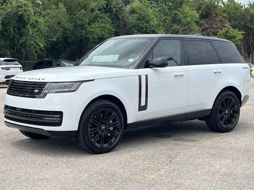 2025 Land Rover Range Rover P530 SE