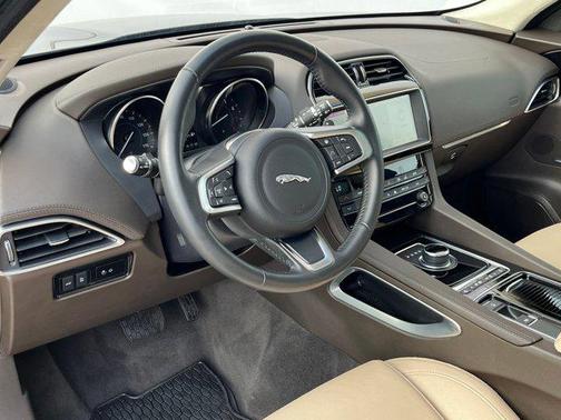 2020 Jaguar F-PACE Prestige P250 AWD Automatic