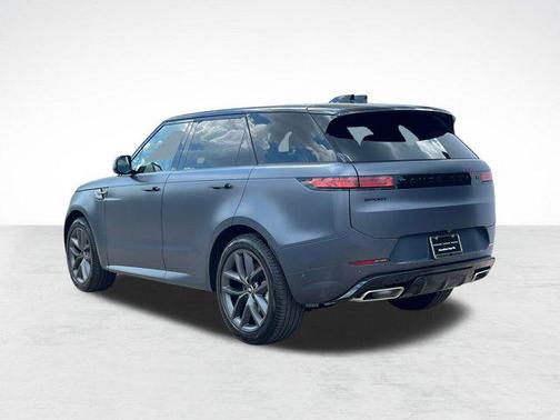 2025 Land Rover Range Rover Sport SE