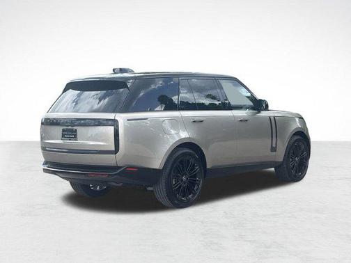 2025 Land Rover Range Rover P400 SE