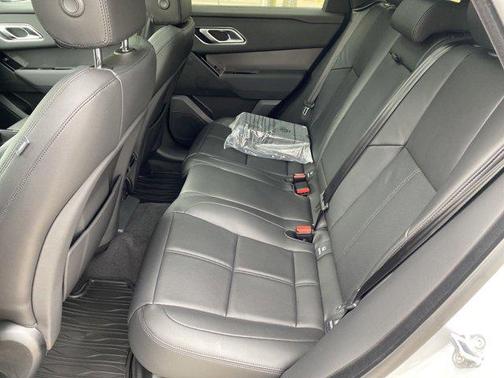 2024 Land Rover Range Rover Velar P250 SE R-Dynamic