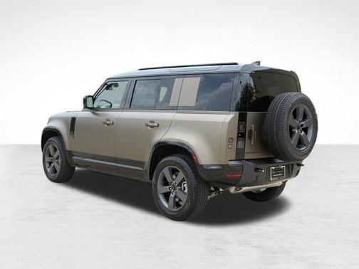 Gondwana Stone Metallic 2026 Land Rover Defender P400 X-Dynamic SE