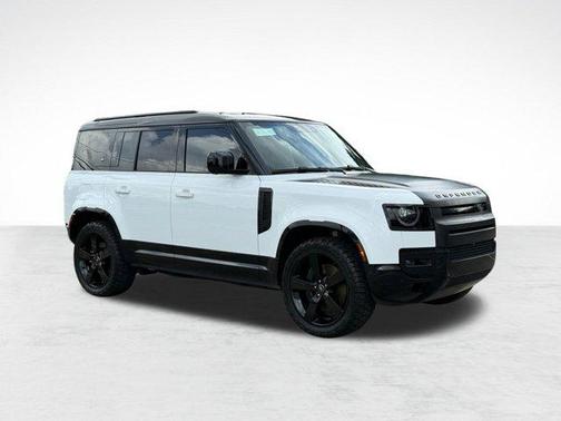 2024 Land Rover Defender 110 P400 X-Dynamic SE