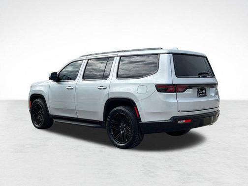 2022 Jeep Wagoneer Series III Carbide 4x4