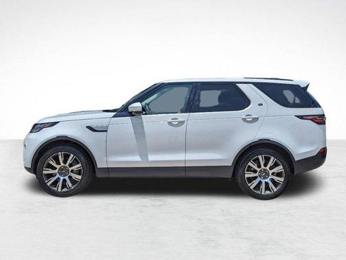 Gray 2018 Land Rover Discovery HSE