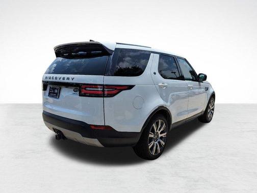 Gray 2018 Land Rover Discovery HSE