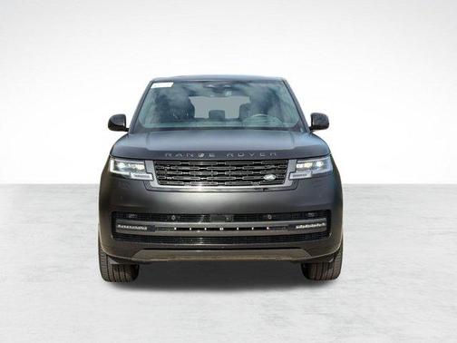 Obsidian Black SV Bespoke Ultra Metallic Satin 2026 Land Rover Range Rover P530 SE