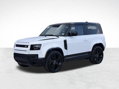 2025 Land Rover Defender V8