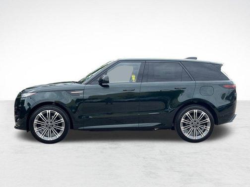 2025 Land Rover Range Rover Sport SE