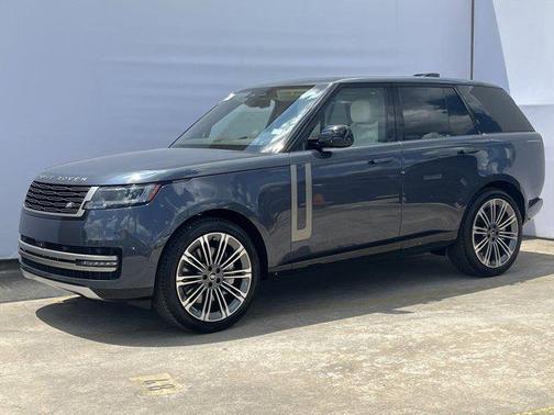 2025 Land Rover Range Rover P530 SE