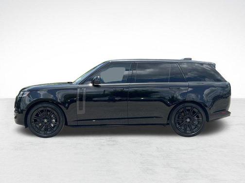 2025 Land Rover Range Rover P530 SE 7 Seat