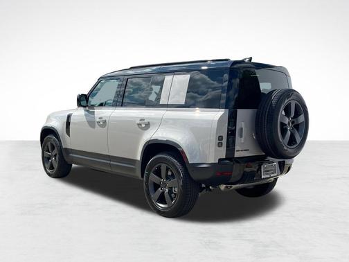 Borasco Grey 2026 Land Rover Defender P300 S