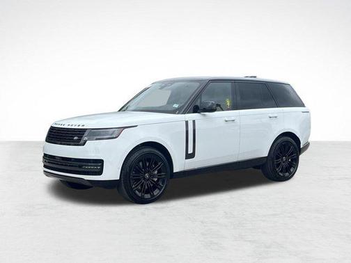 2025 Land Rover Range Rover P530 SE