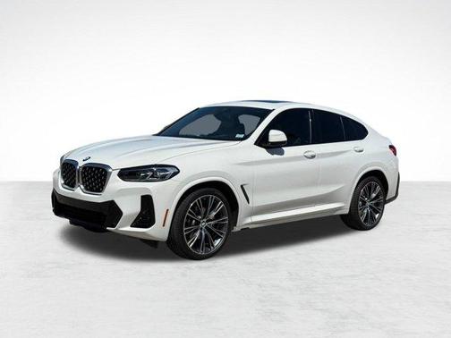 2022 BMW X4 xDrive30i
