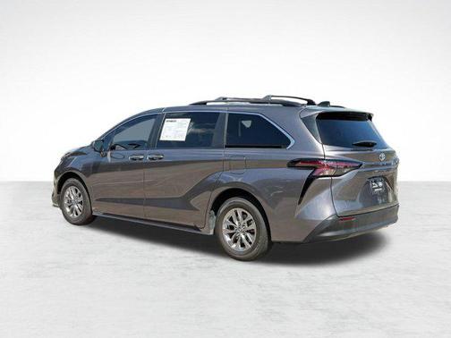 Predawn Gray Mica 2023 Toyota Sienna XLE