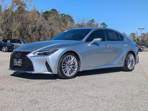 2023 Lexus IS 300 Base