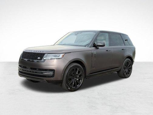Tourmaline Brown SV Bespoke Ultra Metallic Satin 2026 Land Rover Range Rover P550e SE