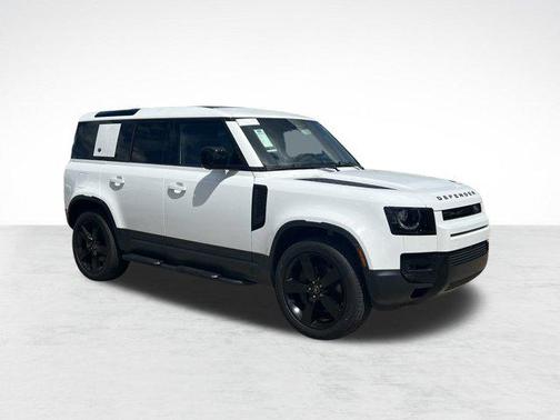 2024 Land Rover Defender 110 P500 SE