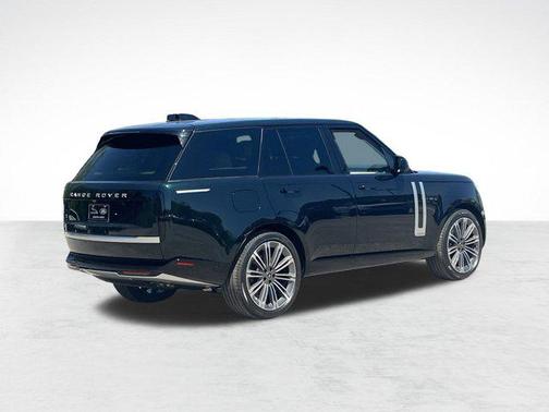 2025 Land Rover Range Rover P530 Autobiography