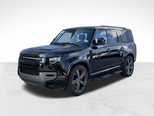 2025 Land Rover Defender 130 P400 Outbound