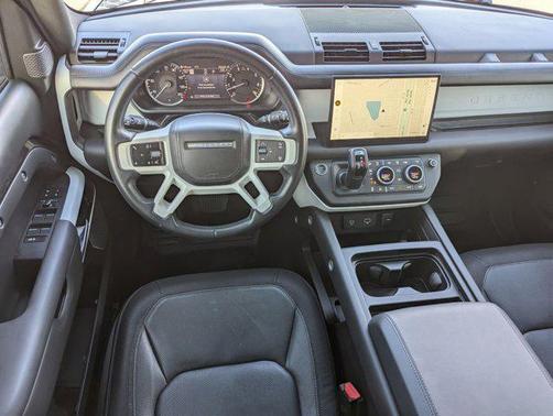 2023 Land Rover Defender 110 X-Dynamic SE