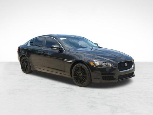 Black 2018 Jaguar XE 25t Premium