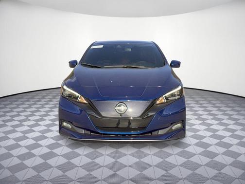 Deep Blue Pearl 2023 Nissan Leaf SV PLUS 60 kWh