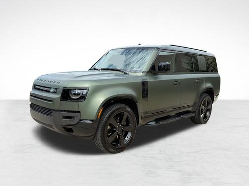 Woolstone Green Metallic 2026 Land Rover Defender P400 X-Dynamic SE