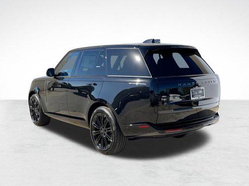 2026 Land Rover Range Rover P400 SE