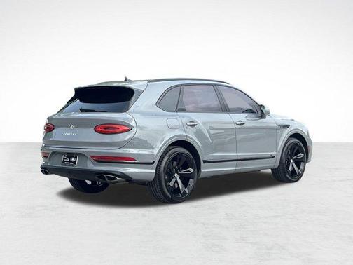 2022 Bentley Bentayga V8