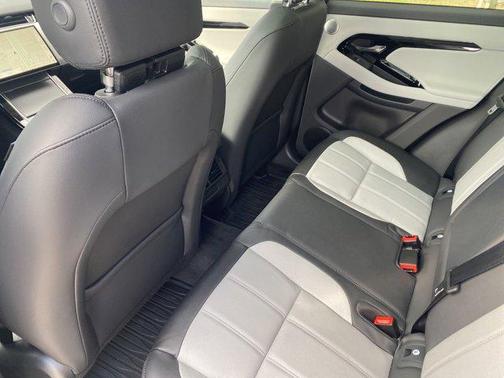 2024 Land Rover Range Rover Evoque Dynamic SE