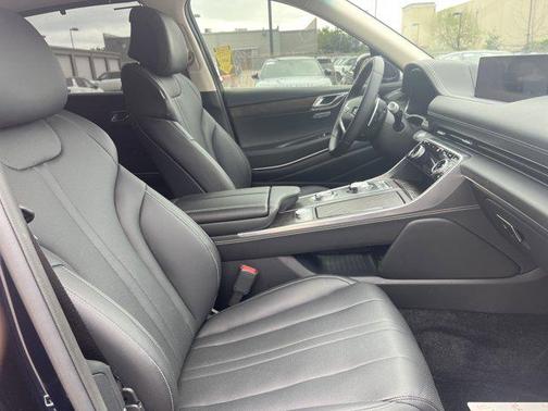 2024 Genesis GV80 2.5T