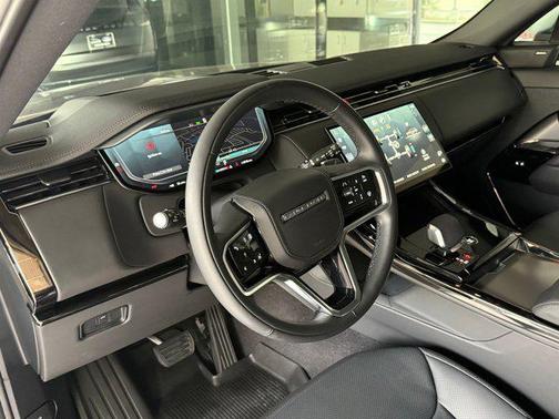 Eiger Grey Metallic 2025 Land Rover Range Rover Sport SE