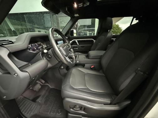 White 2023 Land Rover Defender 110 X-Dynamic SE