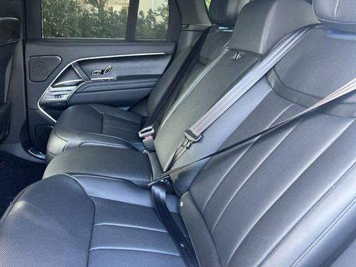 2025 Land Rover Range Rover P530 Autobiography