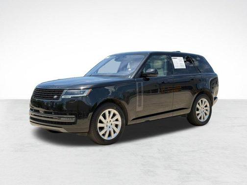 Black 2023 Land Rover Range Rover P400 SE
