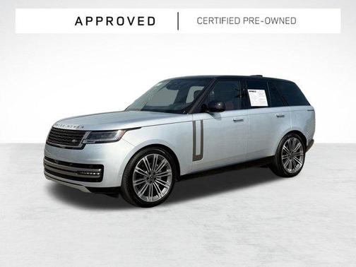 Hakuba Silver Metallic 2025 Land Rover Range Rover P400 SE