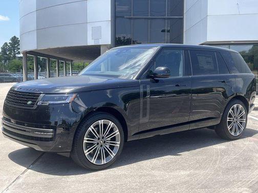 2025 Land Rover Range Rover P400 SE 7 Seat