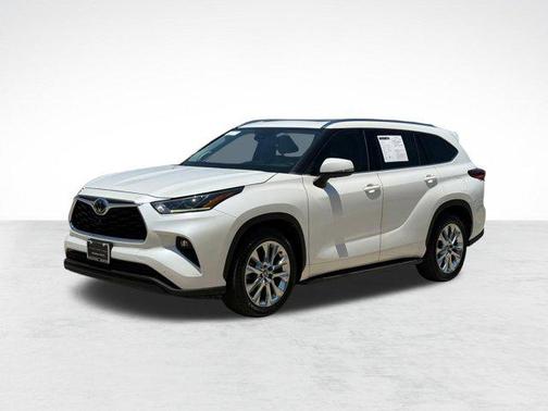 Blizzard Pearl 2020 Toyota Highlander Limited