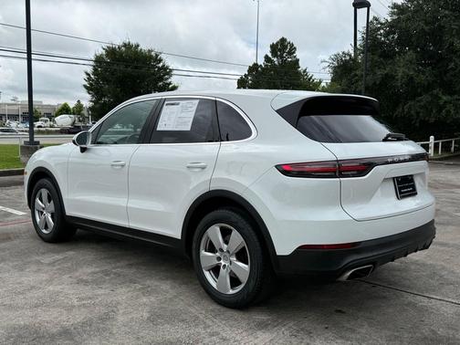 White 2020 Porsche Cayenne Cayenne