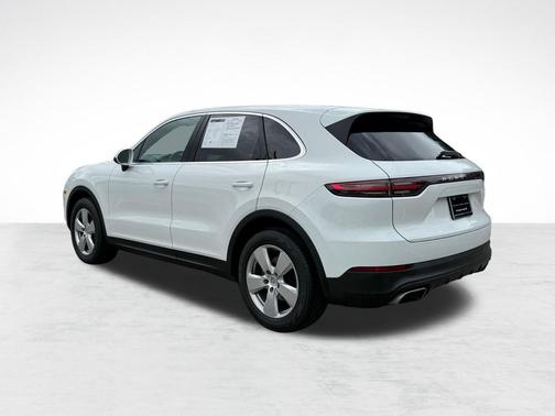 White 2020 Porsche Cayenne Cayenne