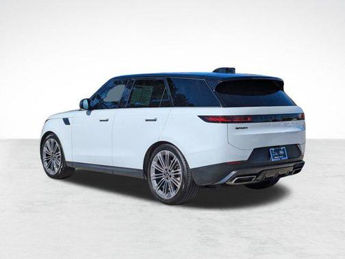 2024 Land Rover Range Rover Sport SE