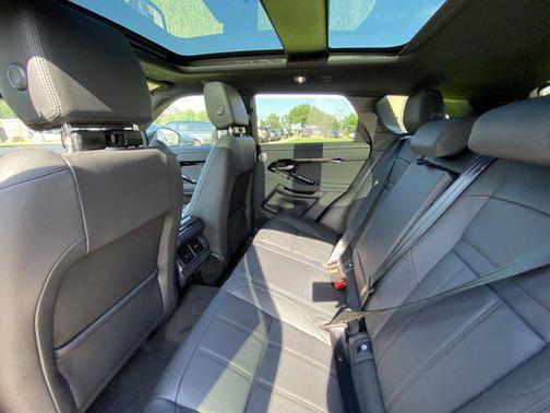 2024 Land Rover Range Rover Evoque Dynamic SE
