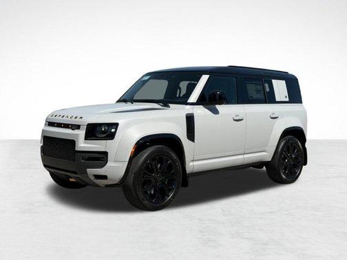 2026 Land Rover Defender P635 OCTA