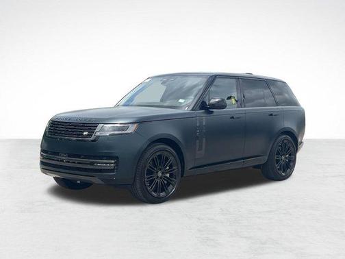 2025 Land Rover Range Rover P530 SE