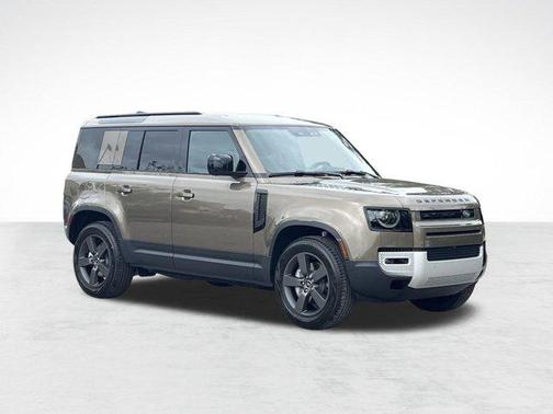 Gondwana Stone Metallic 2025 Land Rover Defender 110 P300