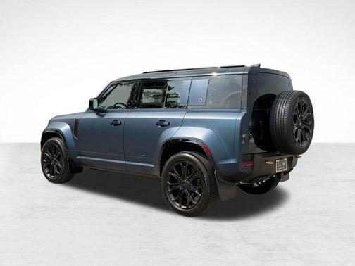 2026 Land Rover Defender P635 OCTA