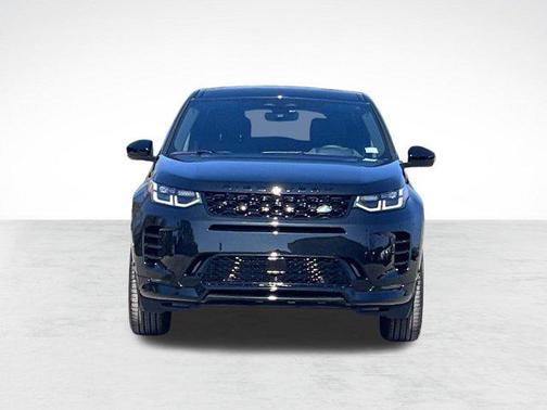Santorini Black Metallic 2025 Land Rover Discovery Sport Dynamic SE